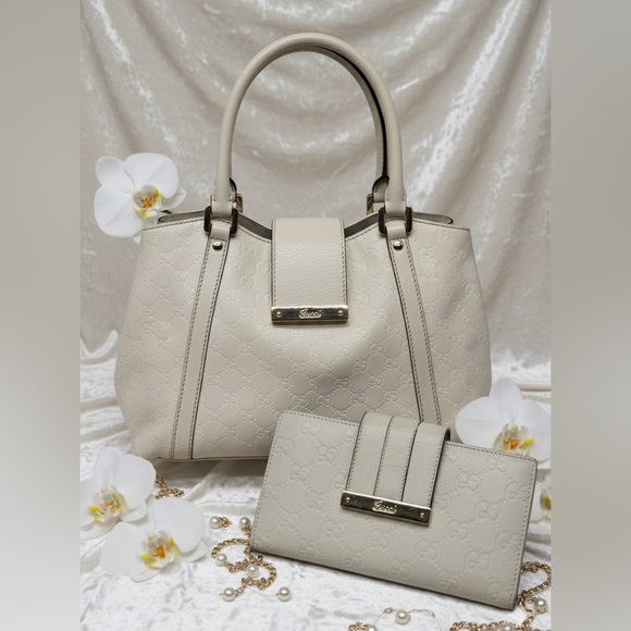 Gucci Handbags - Gucci Guccissima Matching Set – Ivory Wallet & Shoulder Bag Bundle